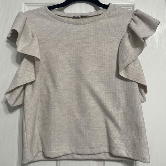 Zara t-shirt - Picture 1 of 2